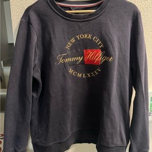 Tommy Hilfiger Crewneck!